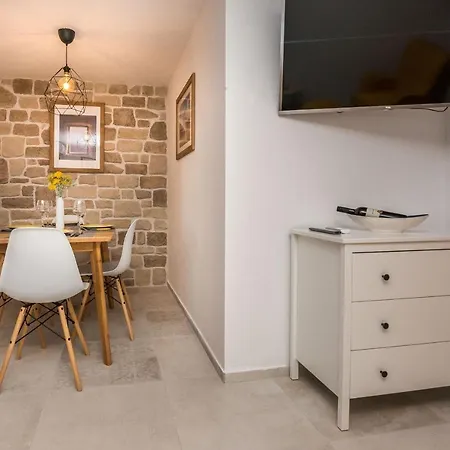Apartment Malcic