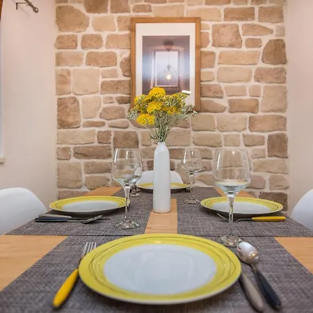 Malcic Apartment