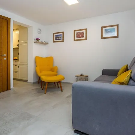 Malcic Apartamento Vir